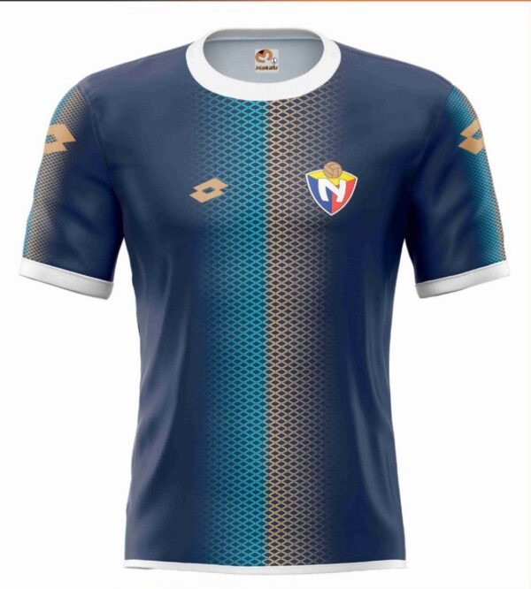 corto y polera