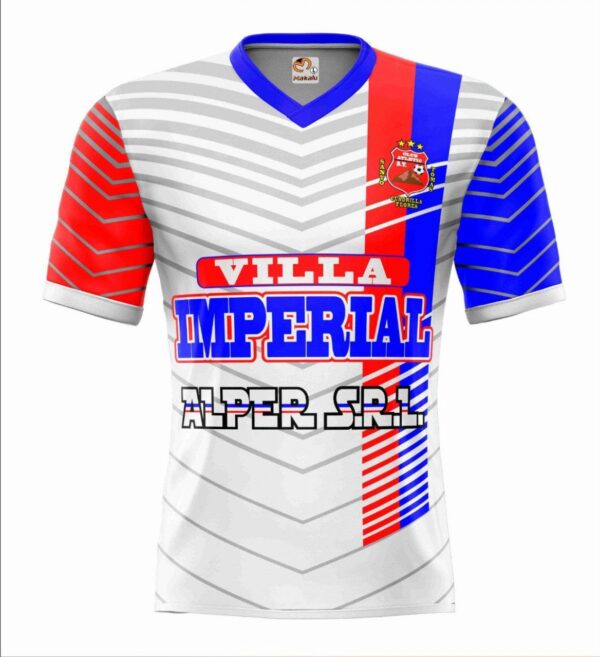 corto y polera